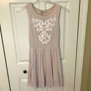 Cute cream H&M dress, size 6